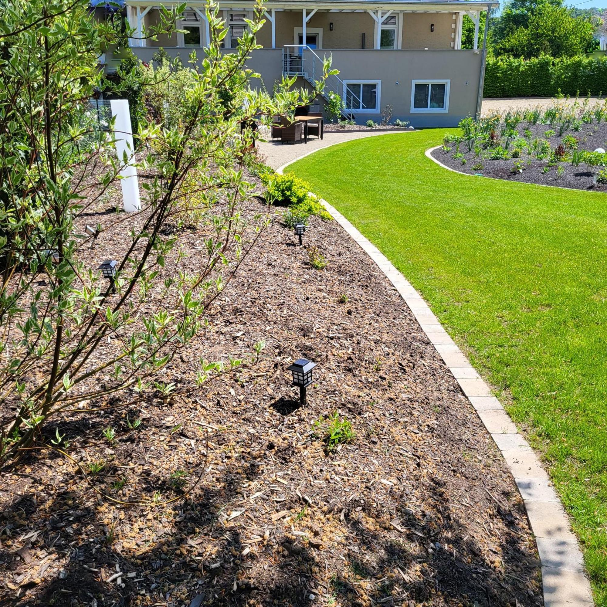 Komfort Ferienwohnungen Mit Wellness-Garten - Gaestehaus Am Bachlauf - Losheim Am See Exterior foto